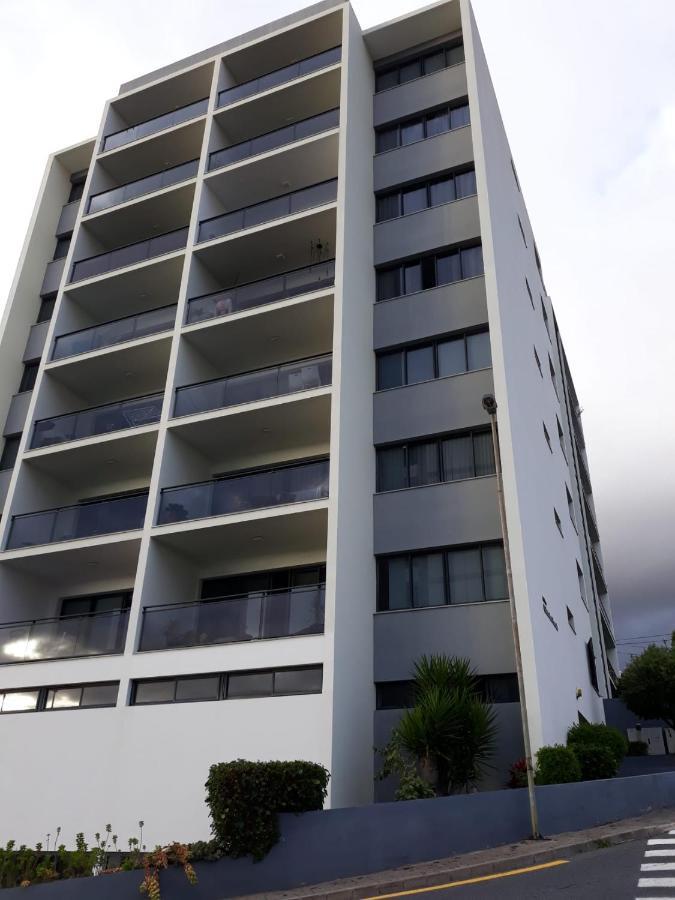 Elegant Apartment With Sea Views By Trip2Portugal Funchal  Kültér fotó