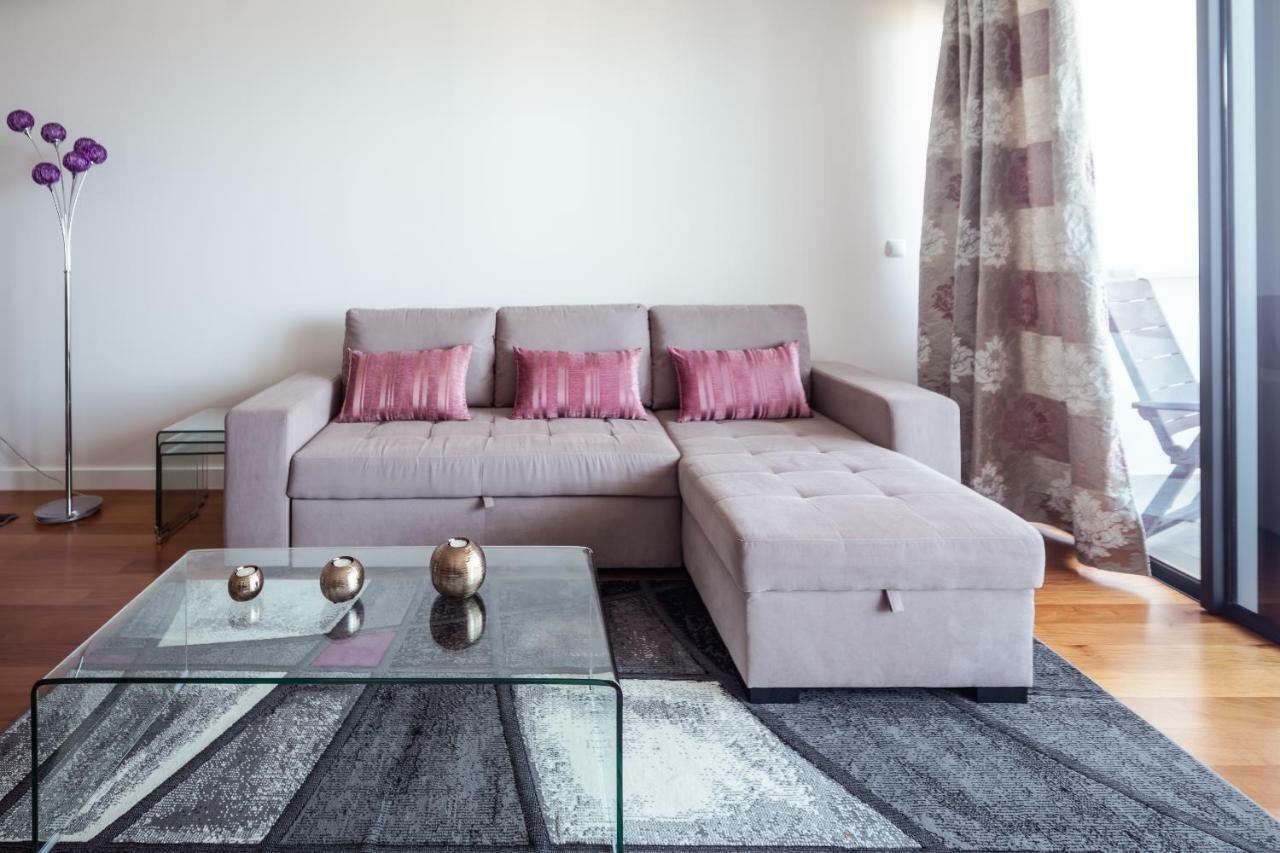 Elegant Apartment With Sea Views By Trip2Portugal Funchal  Kültér fotó