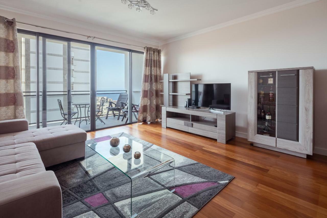 Elegant Apartment With Sea Views By Trip2Portugal Funchal  Kültér fotó