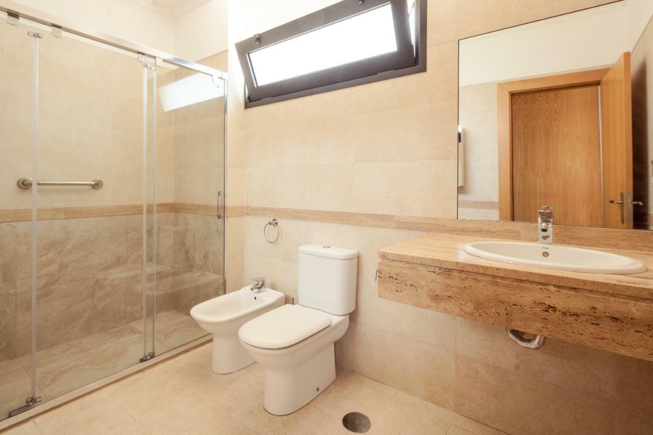 Elegant Apartment With Sea Views By Trip2Portugal Funchal  Kültér fotó